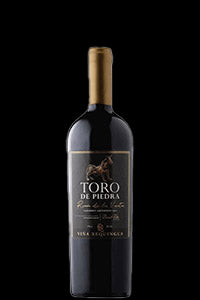 Toro De Piedra Rincon De Los Vientos|Liquor Cave