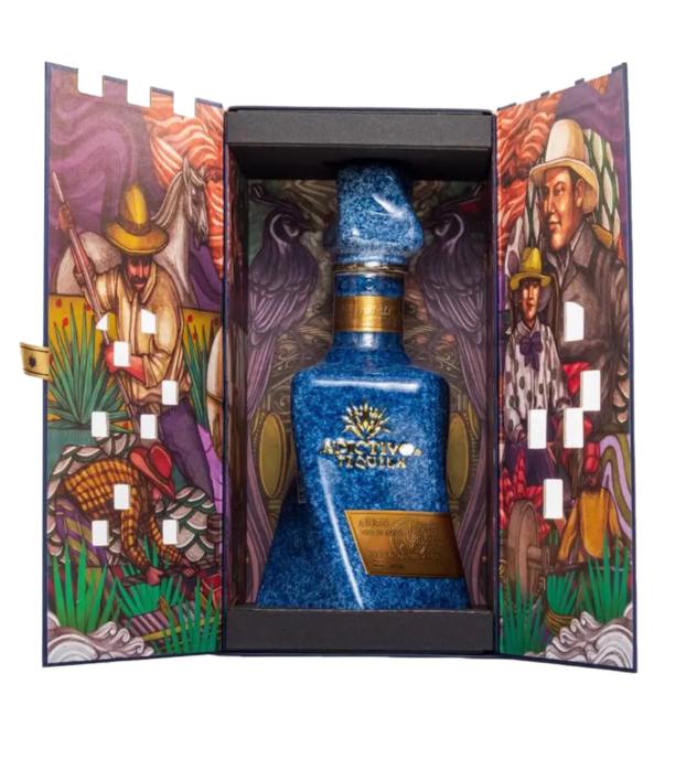 Adictivo Anejo Ceramic Blue Label 750 ML